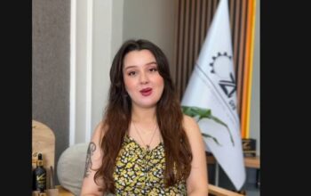 photo_5866460336452913375_y